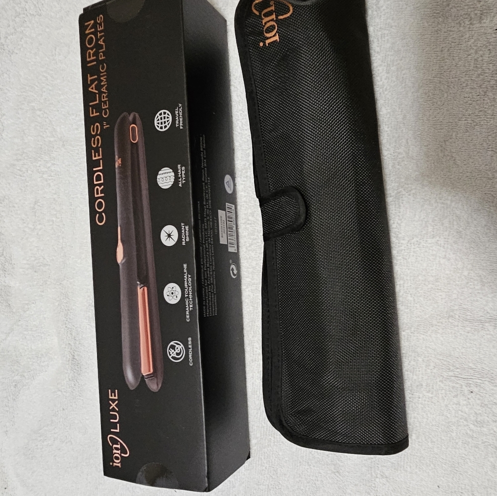 ion LUXE Cordless Flat Iron